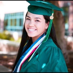 Meet your Posher, Sydnee